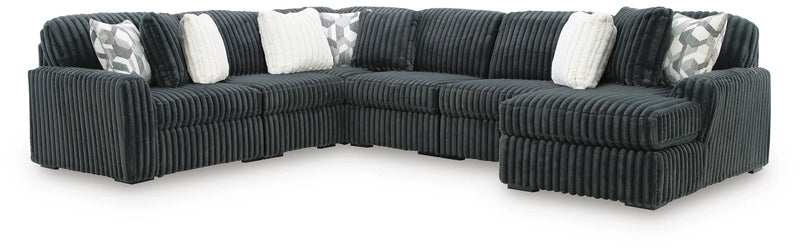 Midnight-Madness Sectional with Chaise
