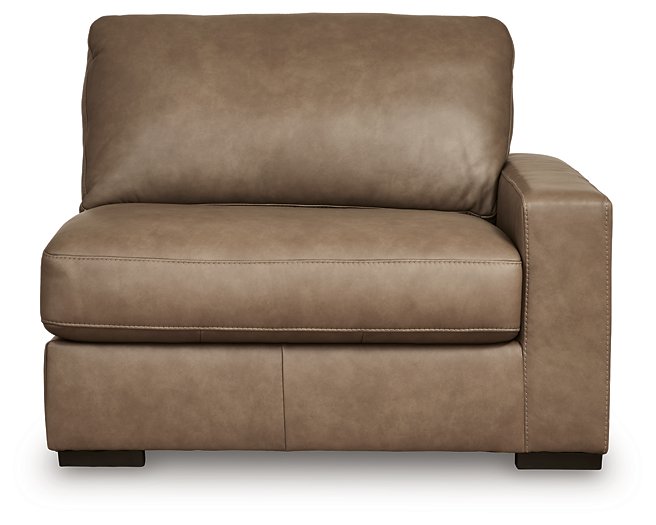 Veronella Sectional